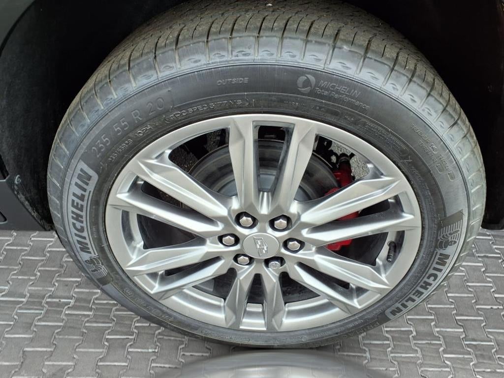 2025 Cadillac XT5 Sport