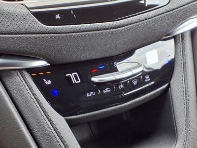 2025 Cadillac XT5 Sport