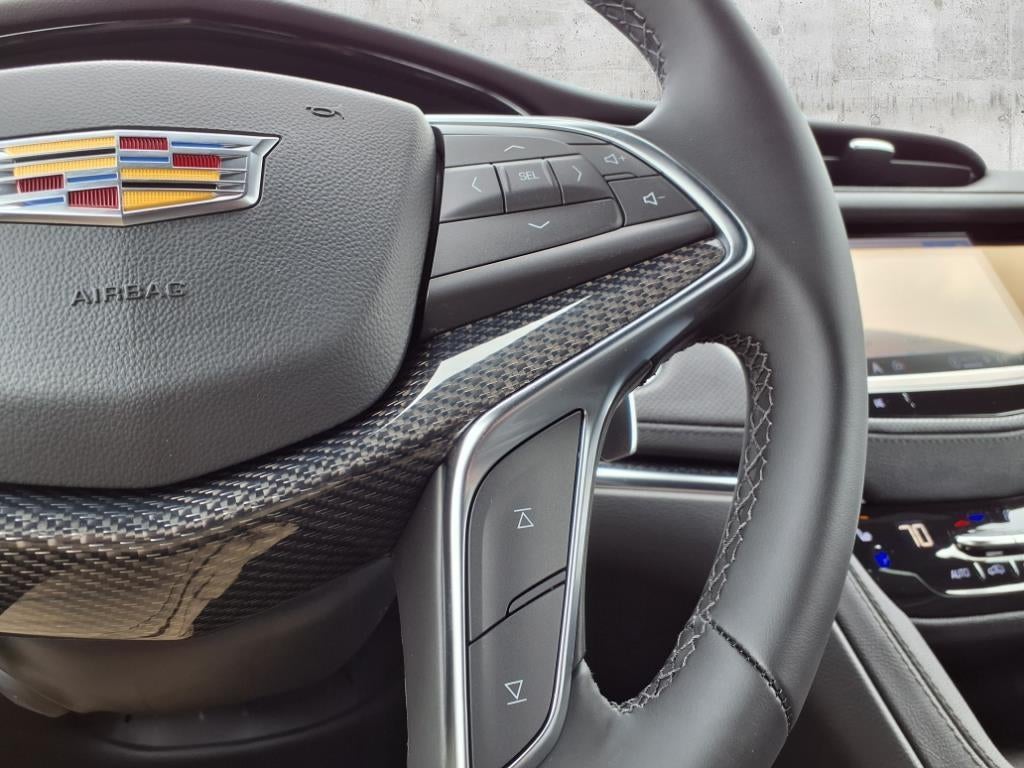 2025 Cadillac XT5 Sport