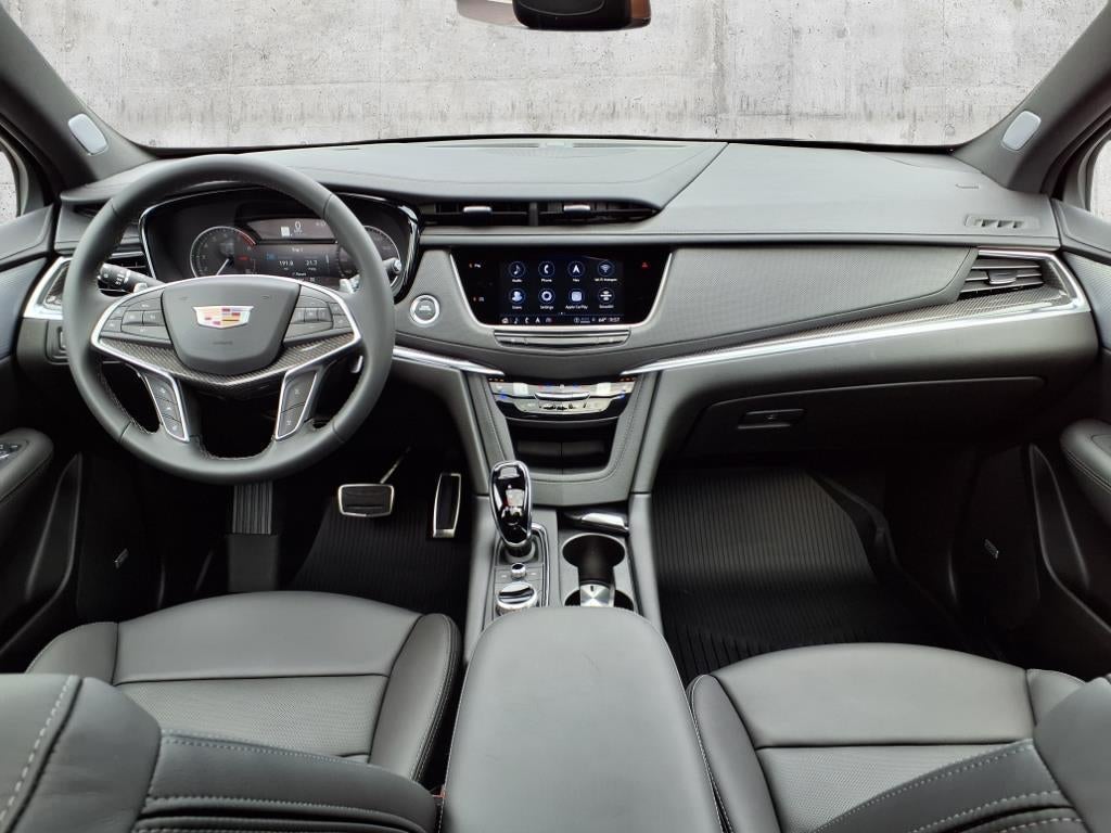 2025 Cadillac XT5 Sport