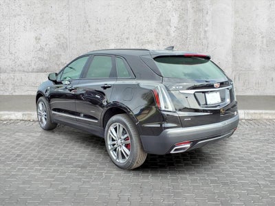 2025 Cadillac XT5 Sport