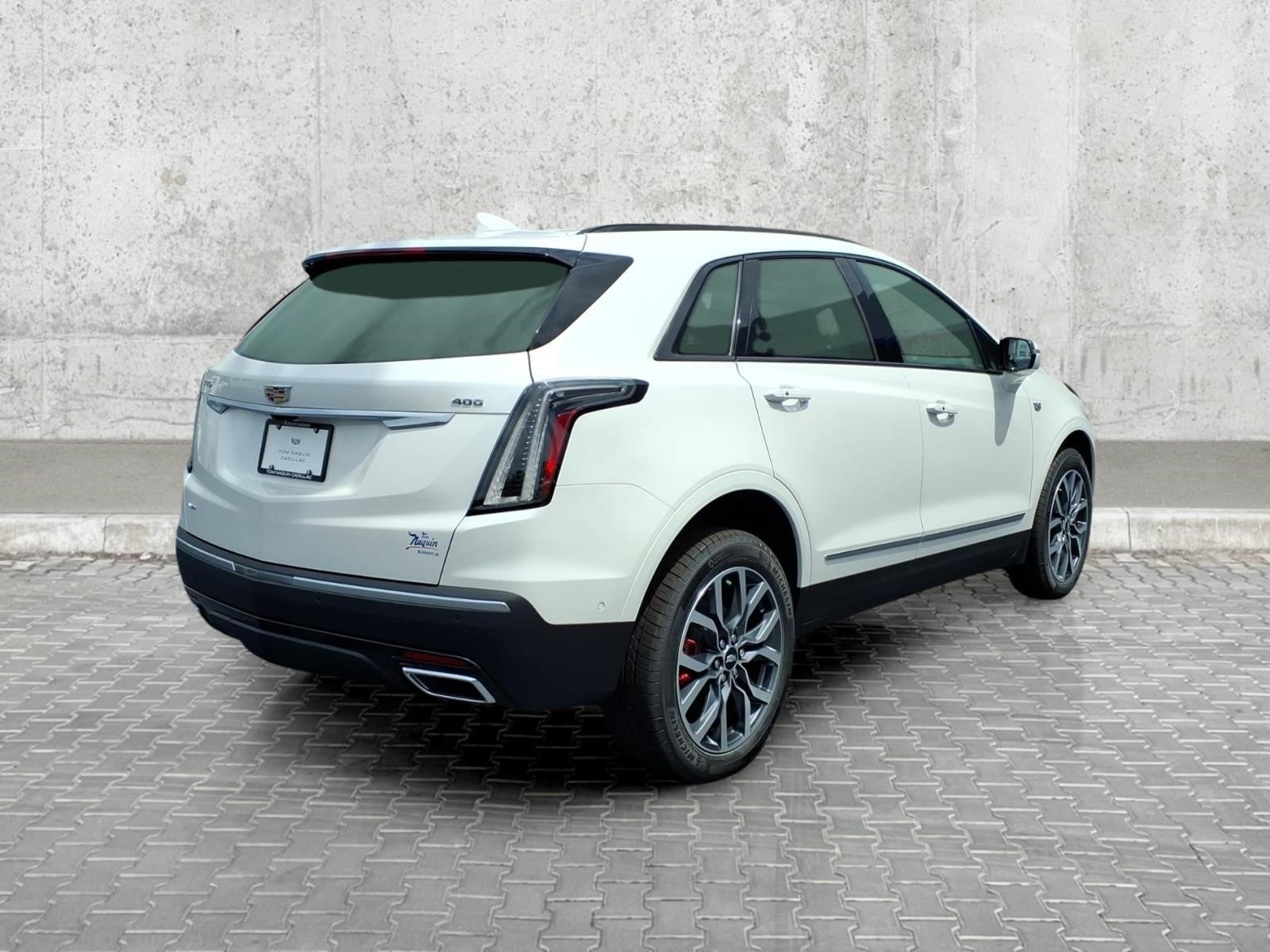 2026 Cadillac XT5 Sport