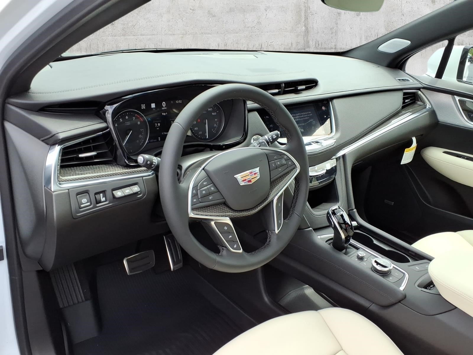 2026 Cadillac XT5 Sport