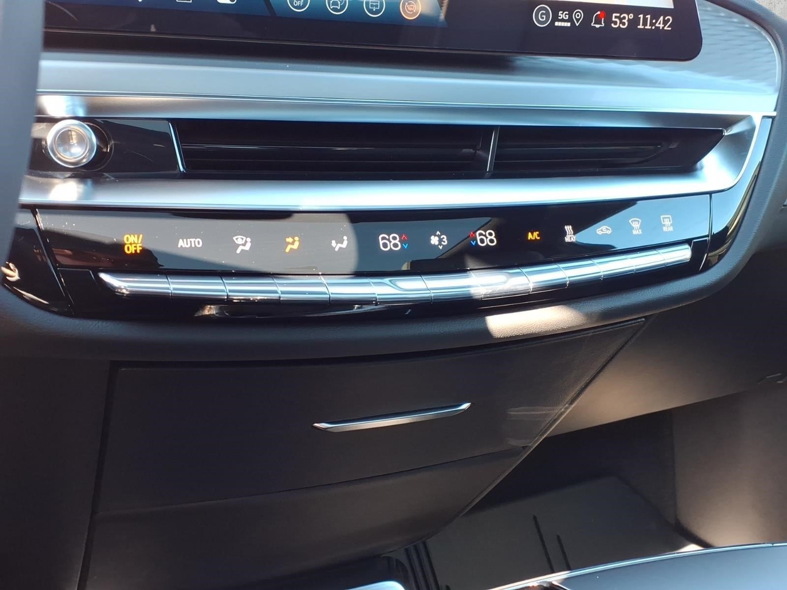 2027 Cadillac LYRIQ Luxury