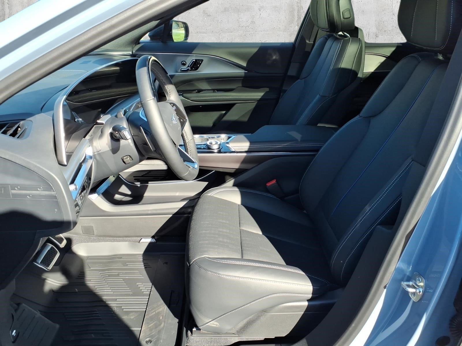 2027 Cadillac LYRIQ Luxury