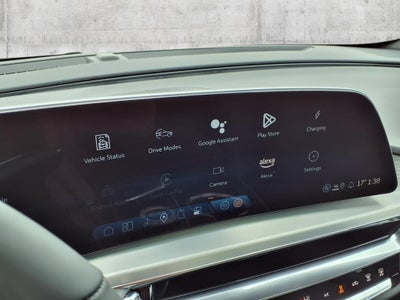 2025 Cadillac LYRIQ Luxury 1