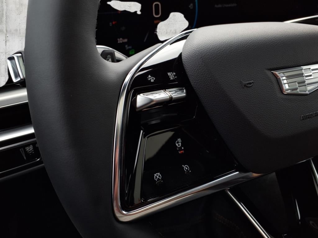 2025 Cadillac LYRIQ Luxury 1