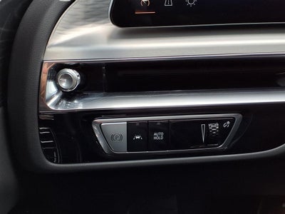 2025 Cadillac LYRIQ Luxury 1