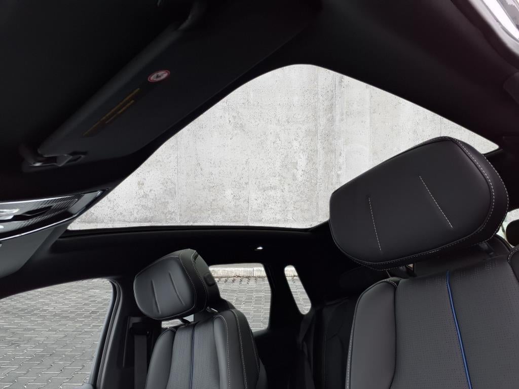 2025 Cadillac LYRIQ Luxury 1