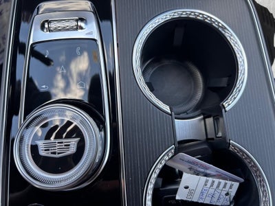 2024 Cadillac LYRIQ Sport 2