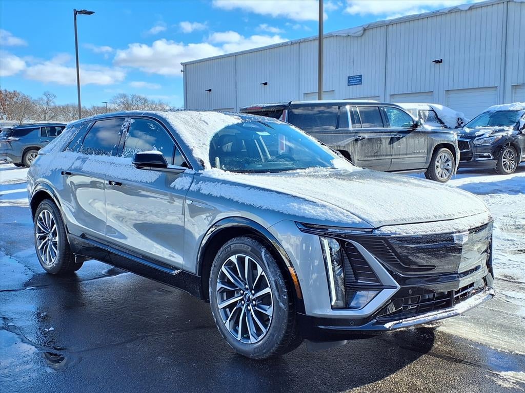 2026 Cadillac LYRIQ Premium Sport