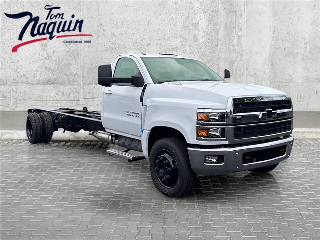 2024 Chevrolet Silverado 5500 HD Work Truck