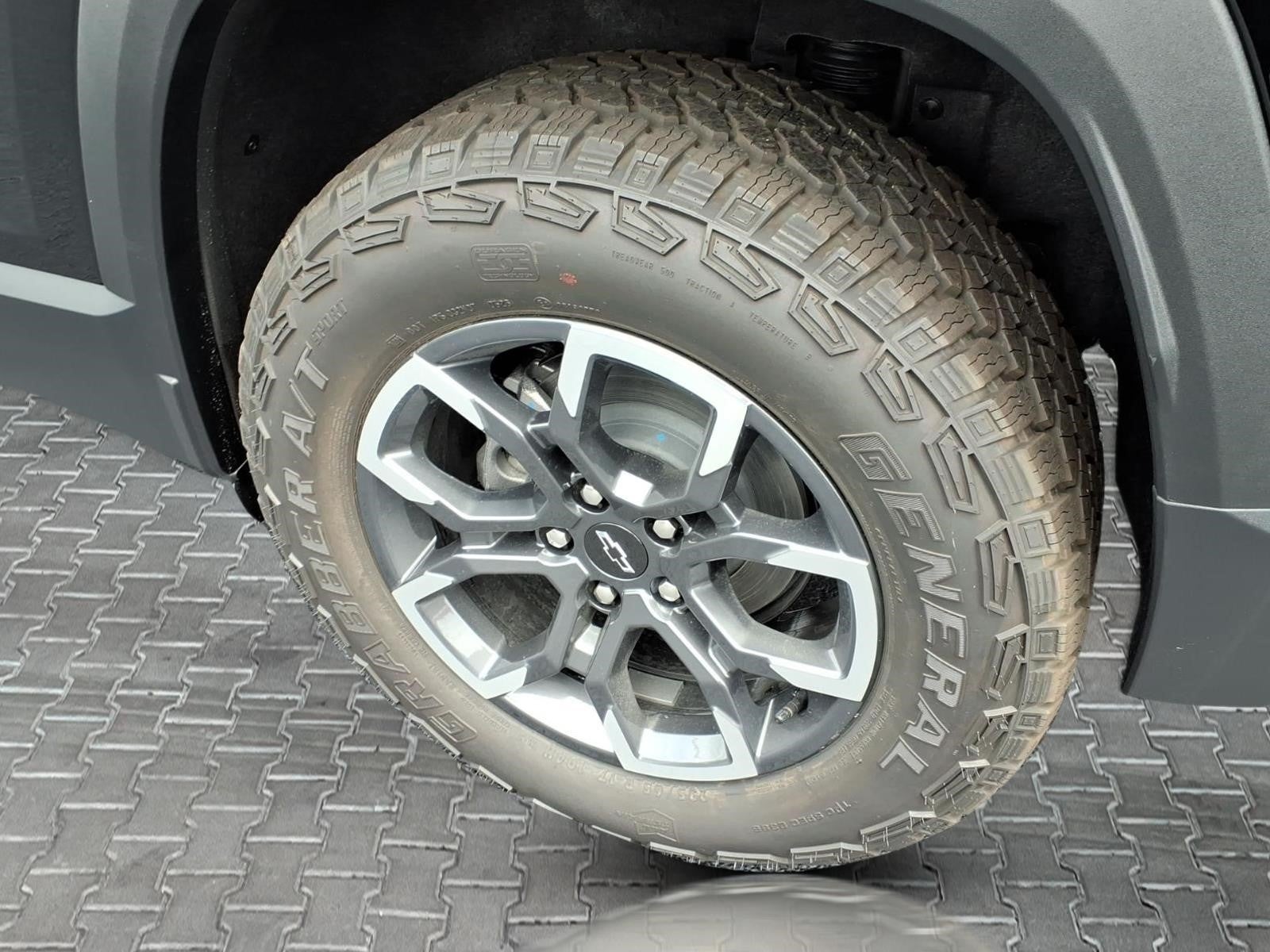 2027 Chevrolet Equinox ACTIV