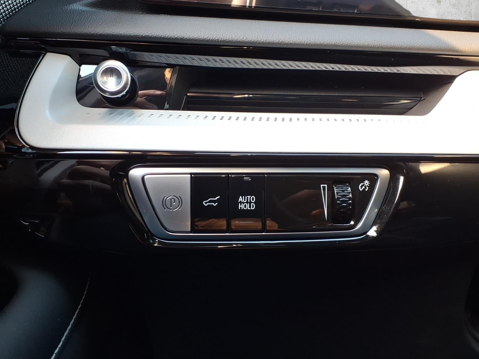 2026 Cadillac OPTIQ Premium Luxury