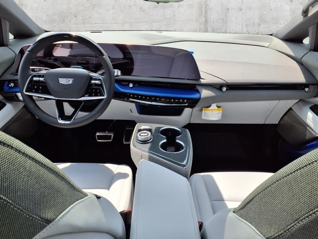 2025 Cadillac OPTIQ Sport 1