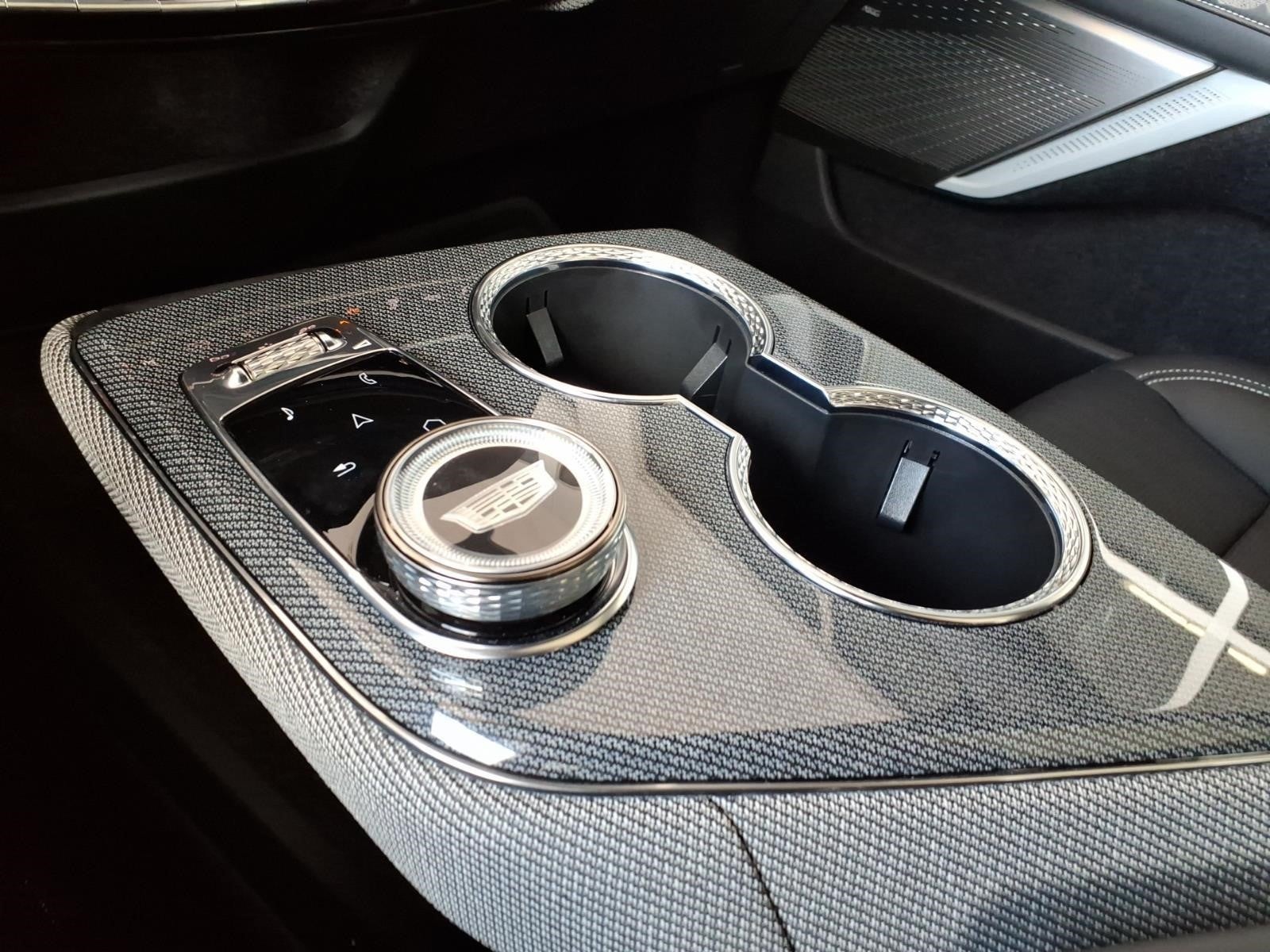 2025 Cadillac OPTIQ Sport 2