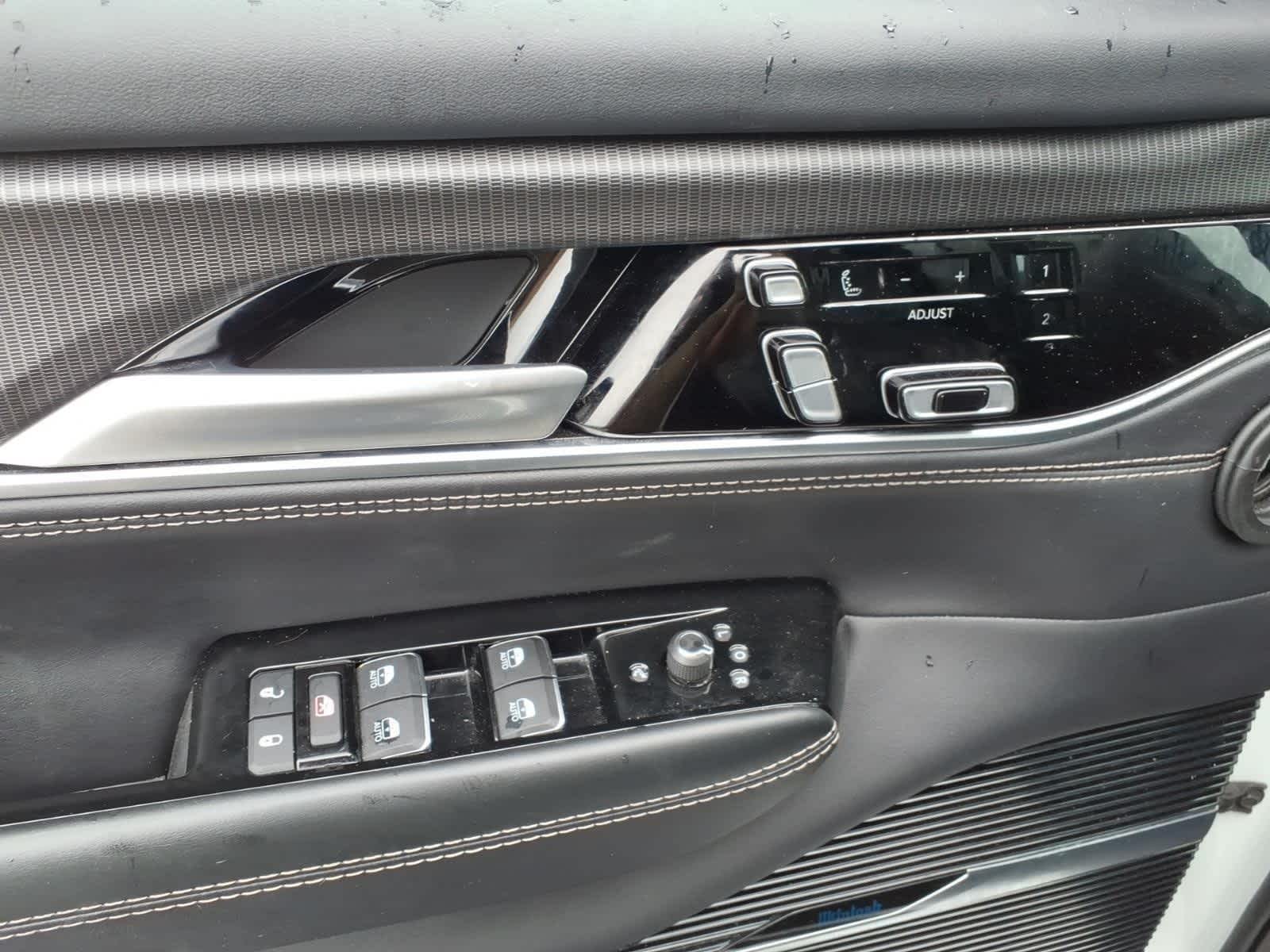 2024 Jeep Grand Wagoneer L Series II