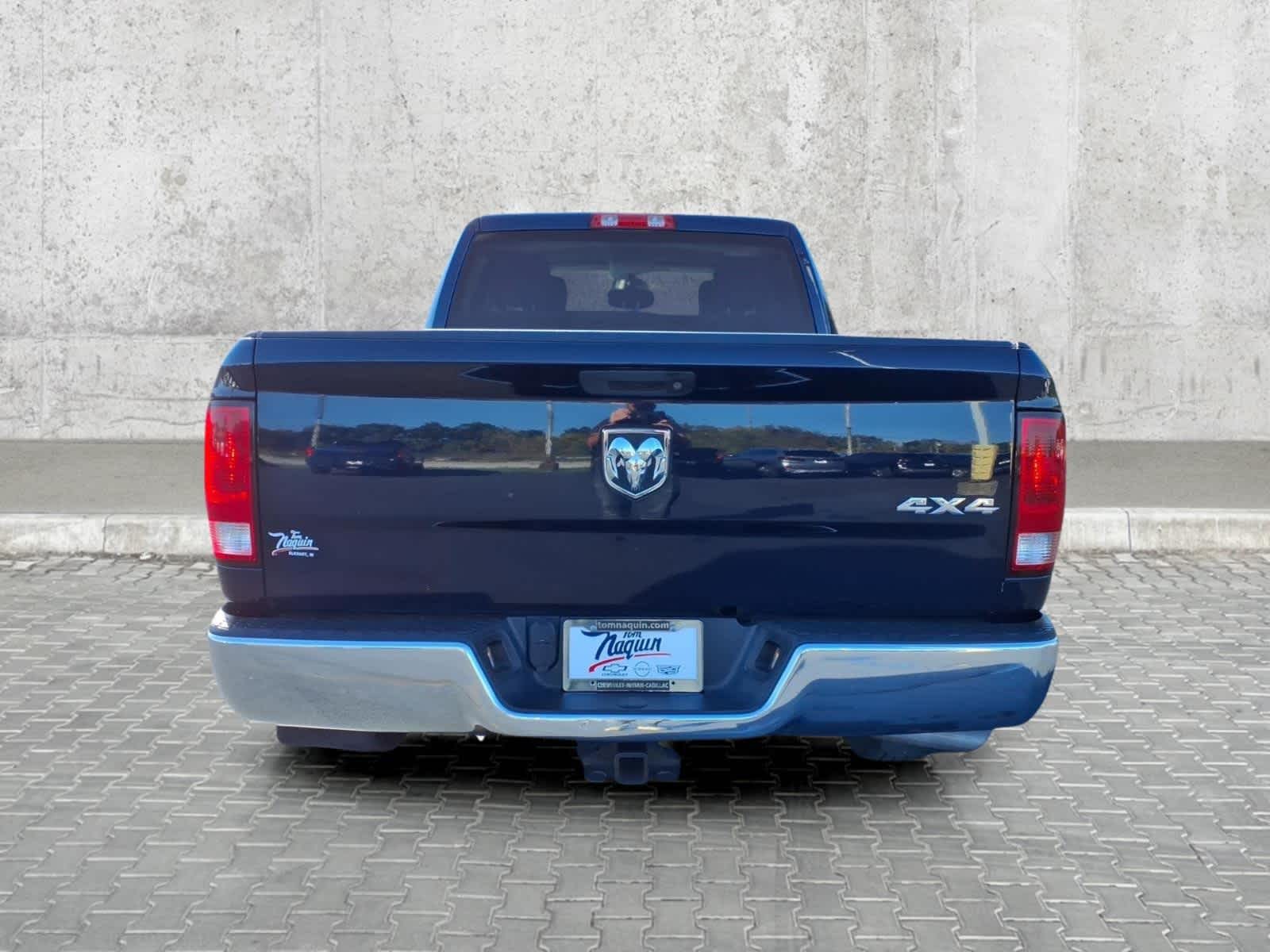 2017 RAM 1500 ST