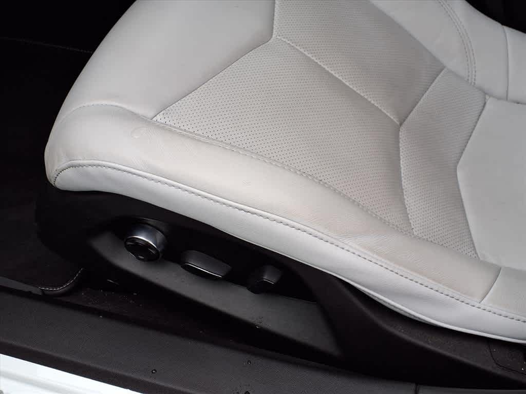 2023 Chevrolet Corvette 2LT