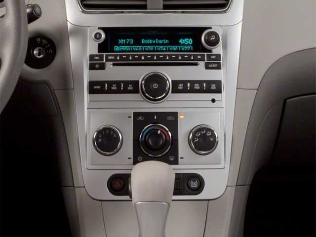 2011 Chevrolet Malibu LT w/2LT
