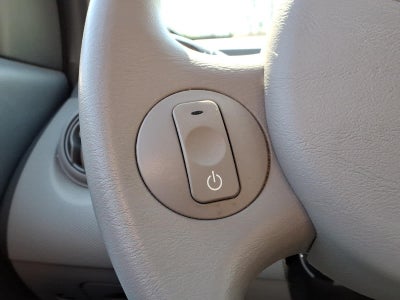 2003 Saturn Ion ION 2