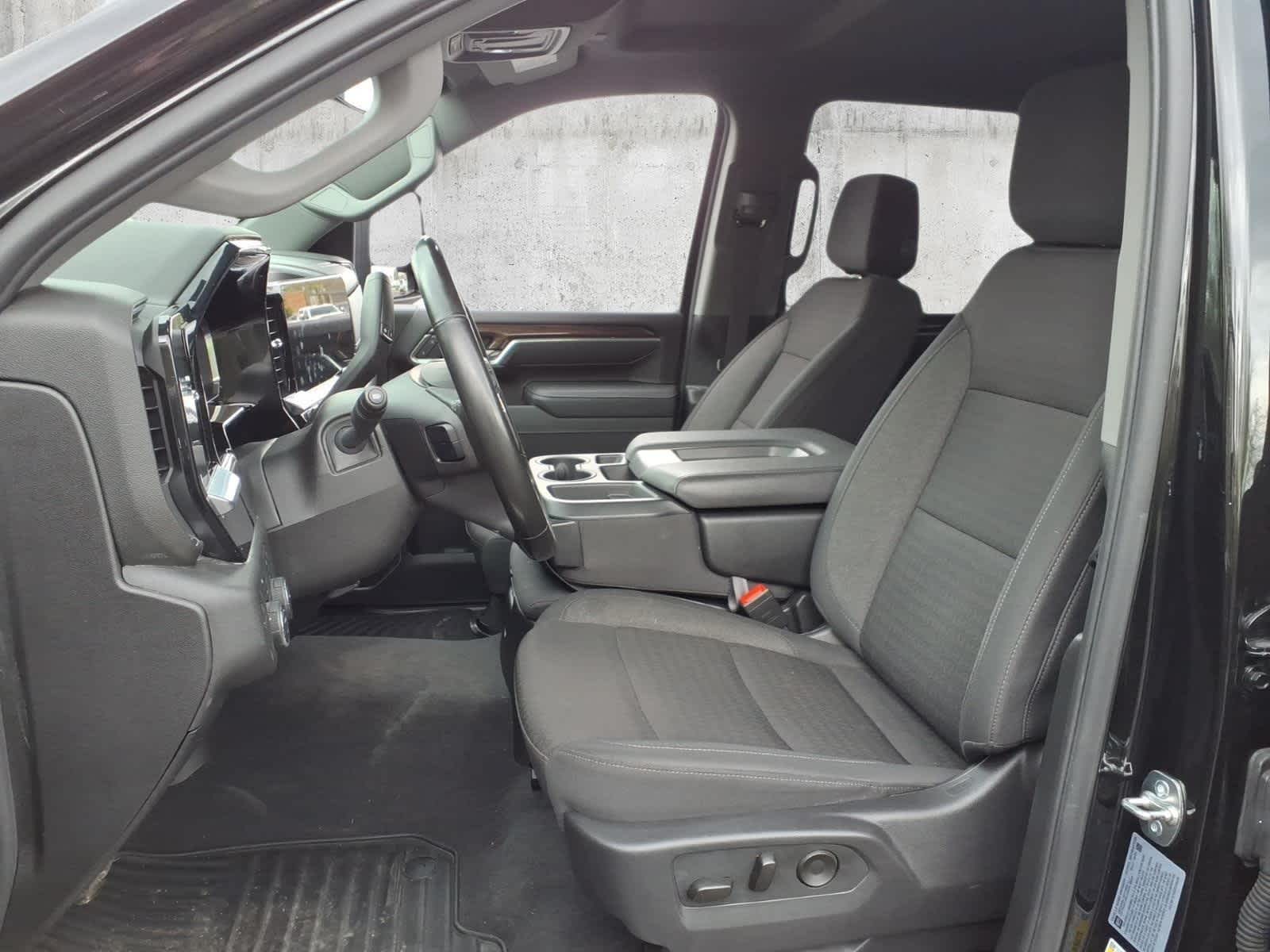 2025 Chevrolet Silverado 3500HD LT