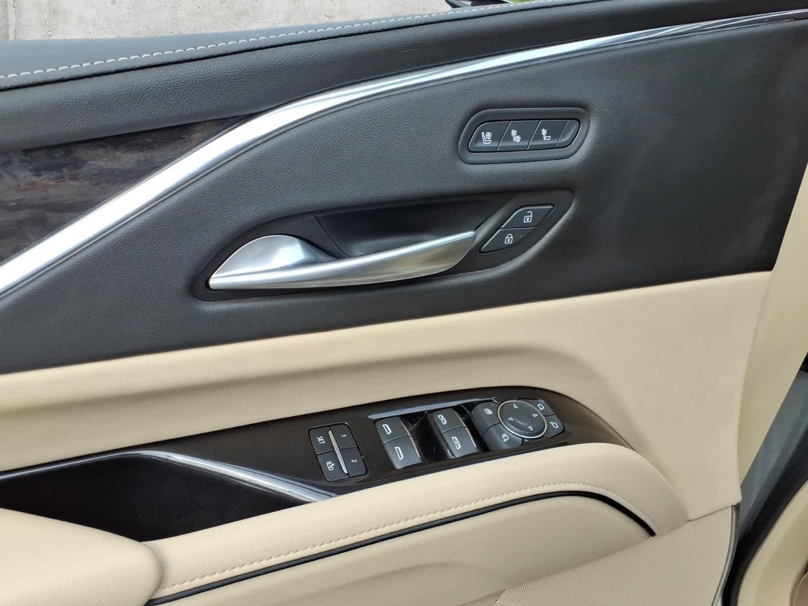 2023 Cadillac Escalade 4WD Premium Luxury