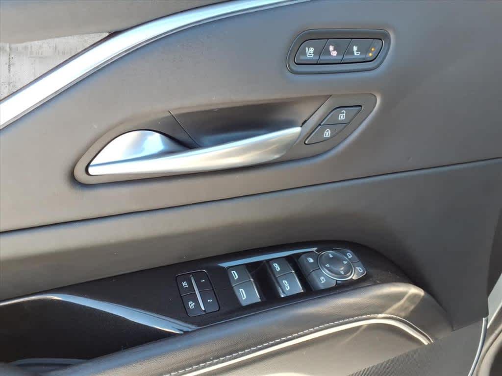 2022 Cadillac Escalade Sport Platinum