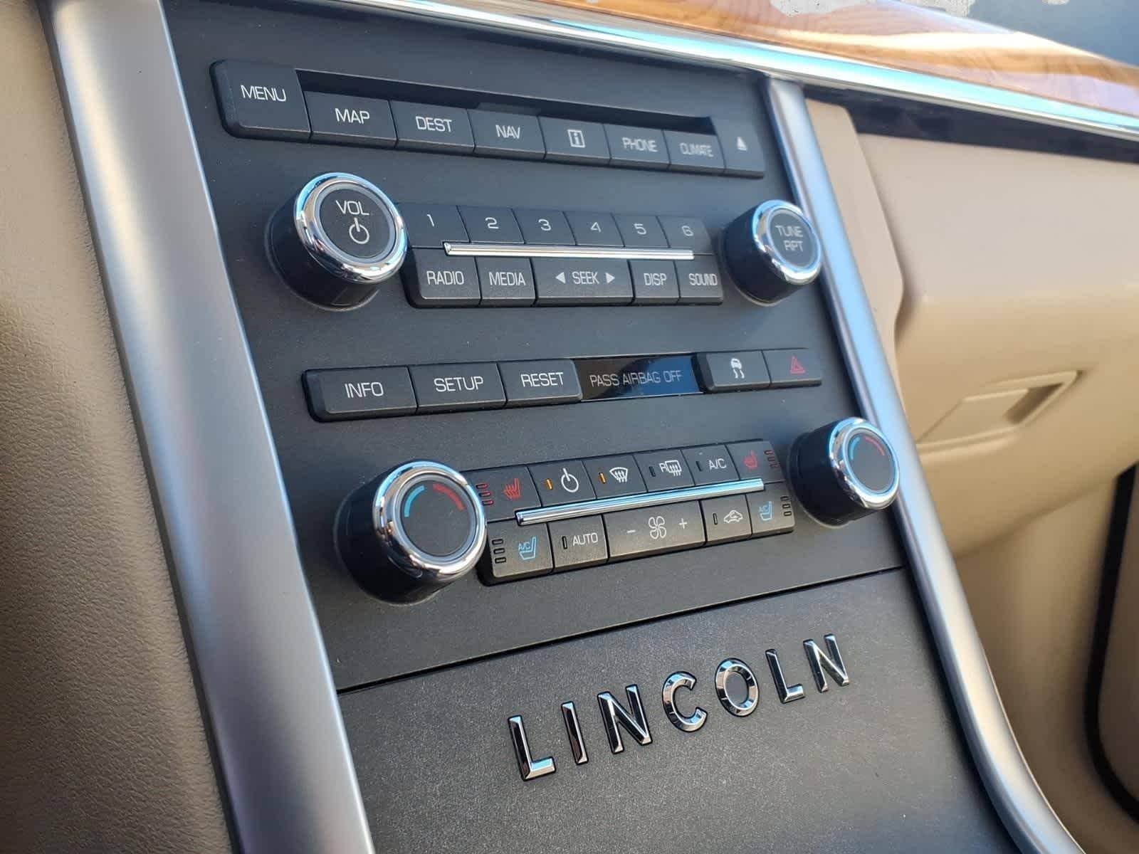 2009 Lincoln MKS Base