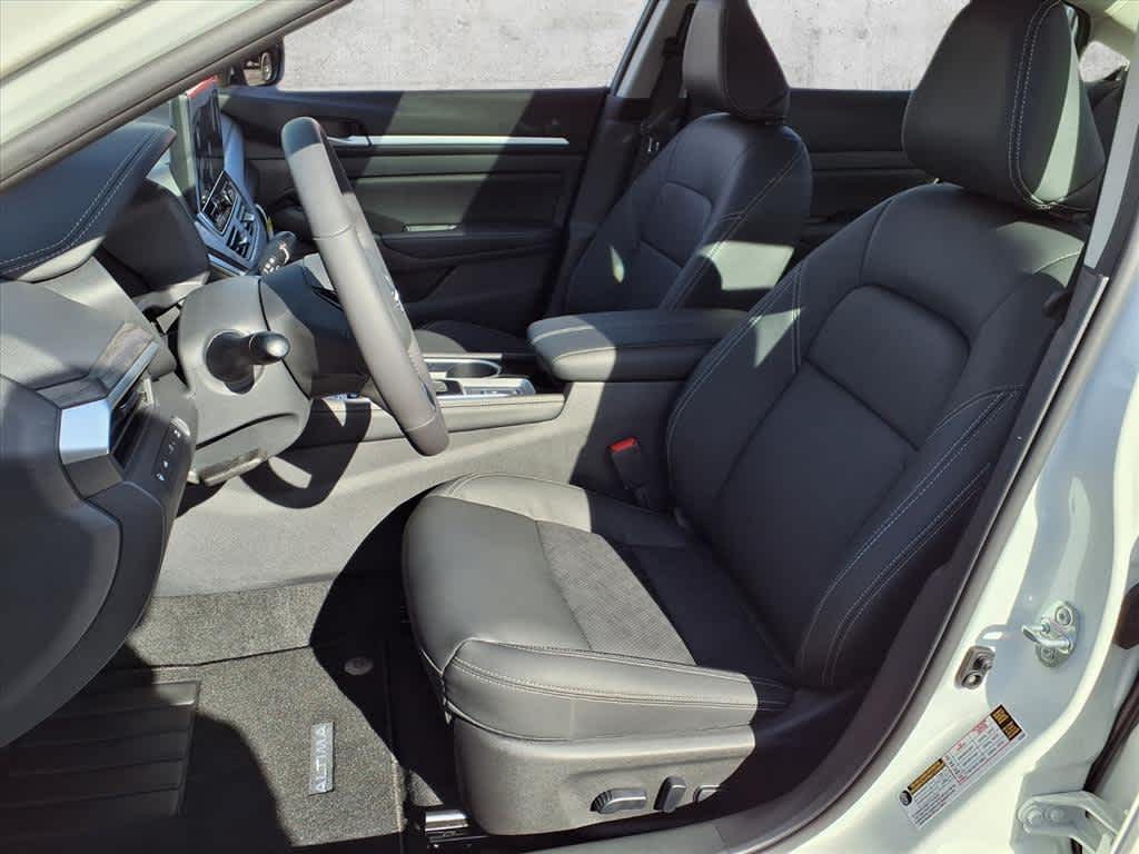 2025 Nissan Altima SL