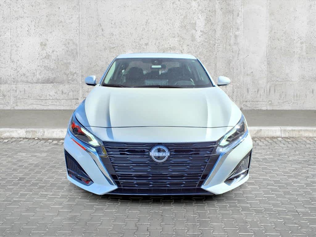 2025 Nissan Altima SL