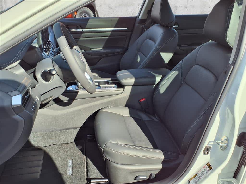 2025 Nissan Altima SL