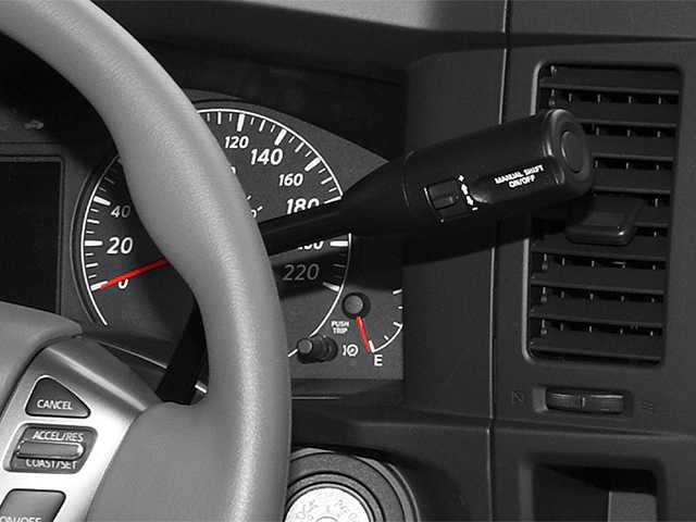 2014 Nissan NV2500HD SV