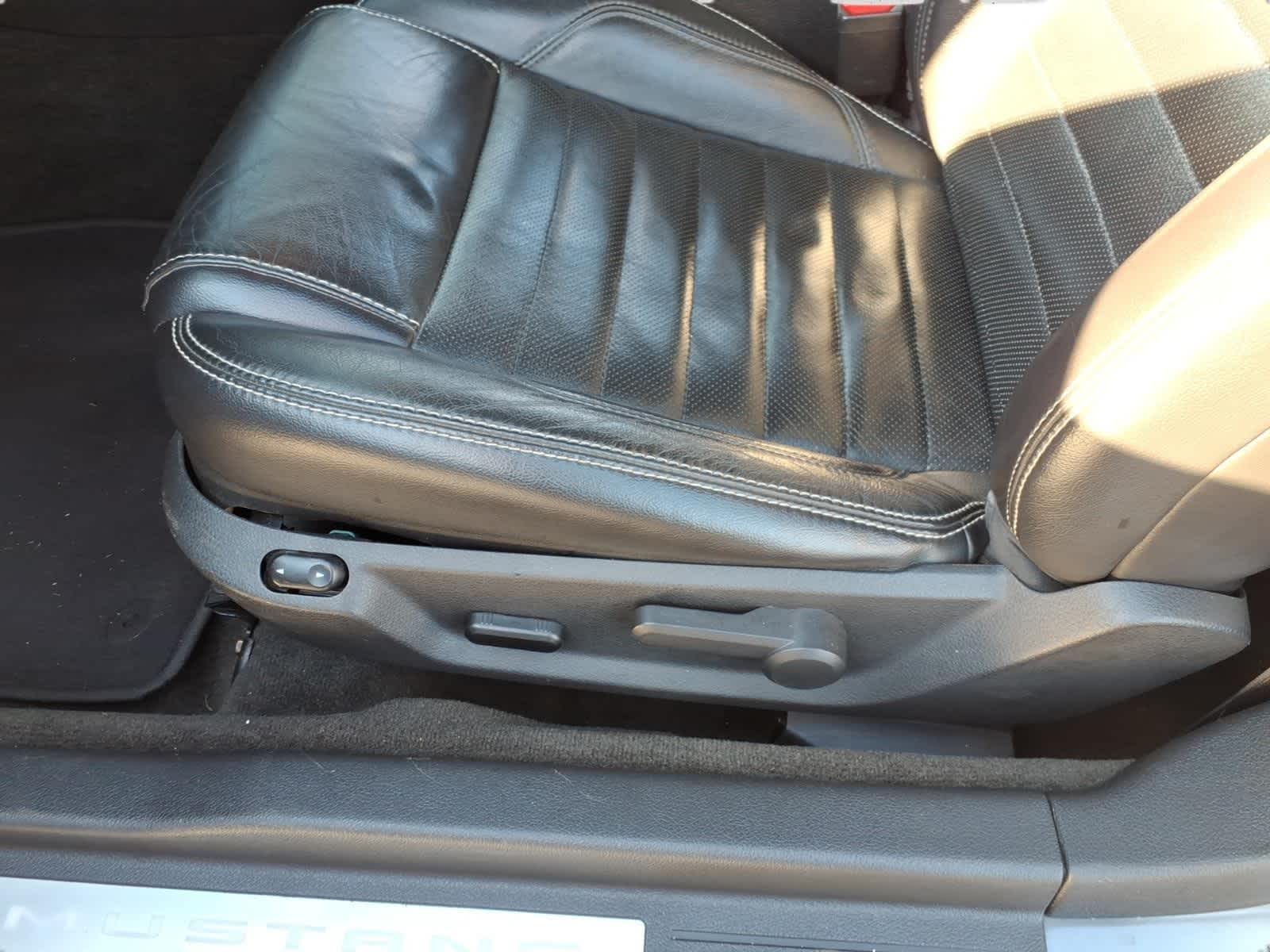 2013 Ford Mustang GT Premium