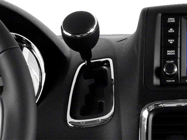 2012 Chrysler Town & Country Touring