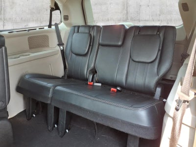 2013 Chrysler Town & Country Touring-L