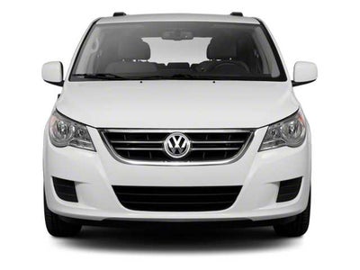 2010 Volkswagen Routan SE