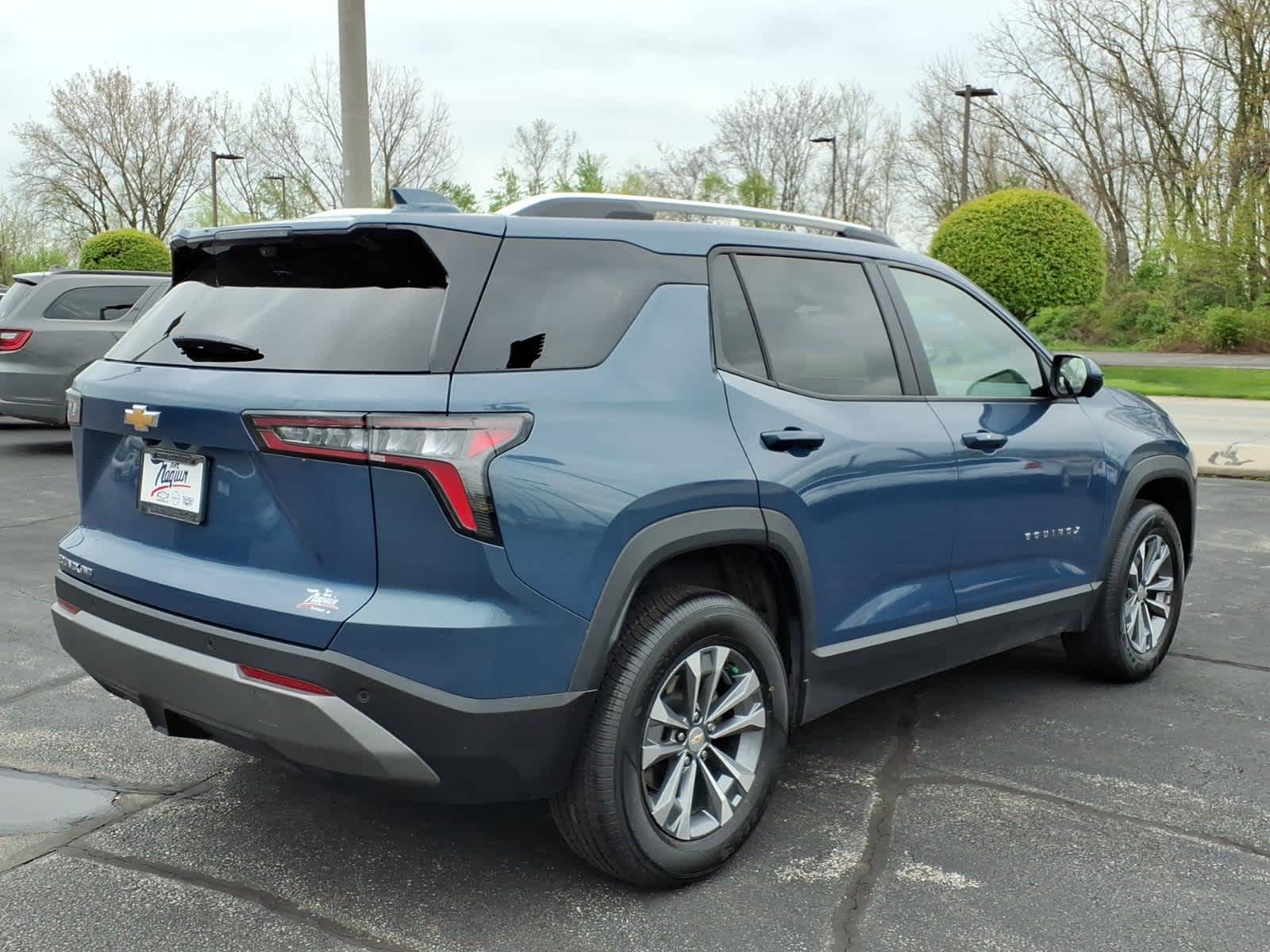 2025 Chevrolet Equinox AWD LT