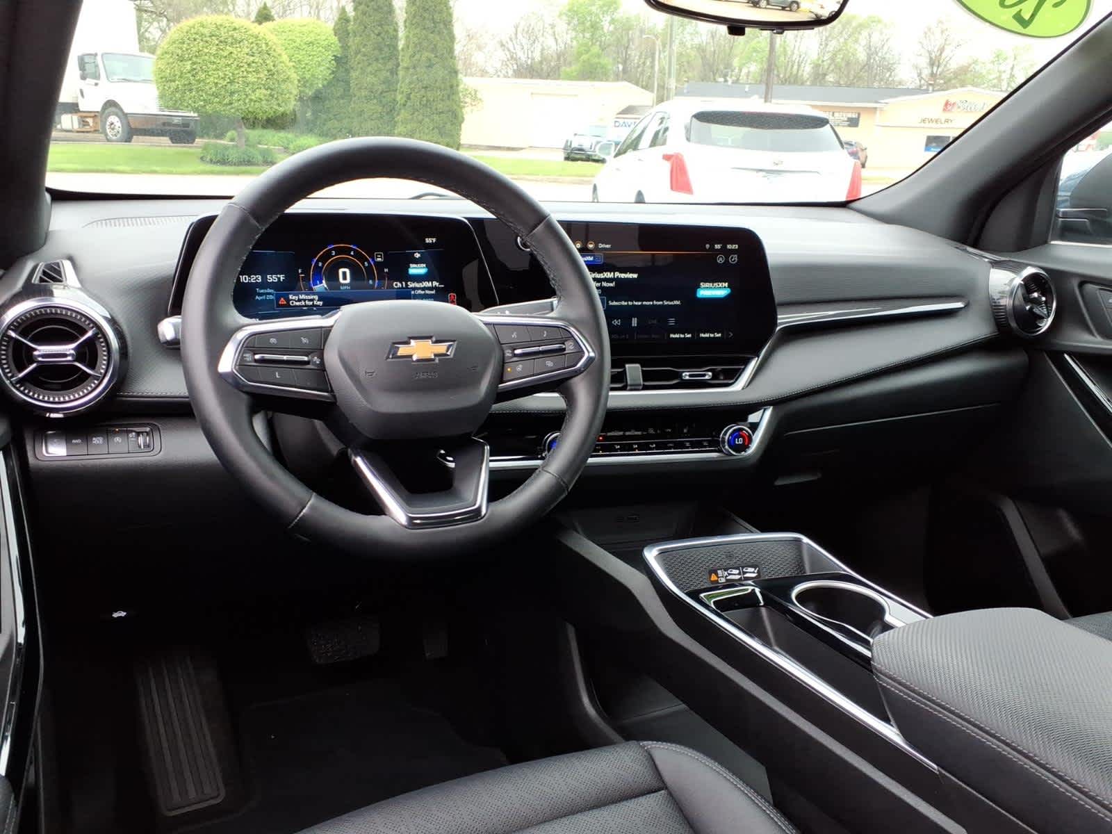 2025 Chevrolet Equinox AWD LT