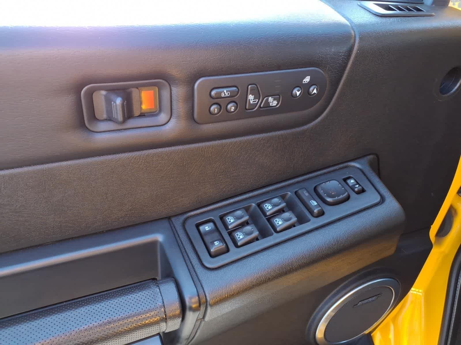 2006 HUMMER H2 Base
