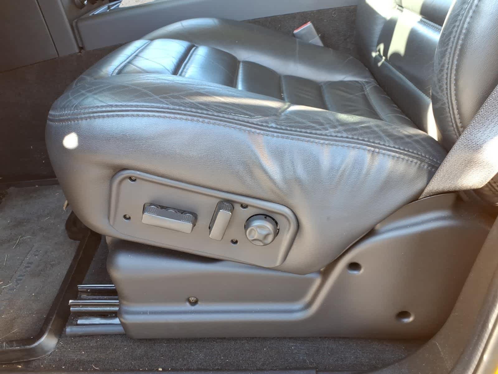2006 HUMMER H2 Base