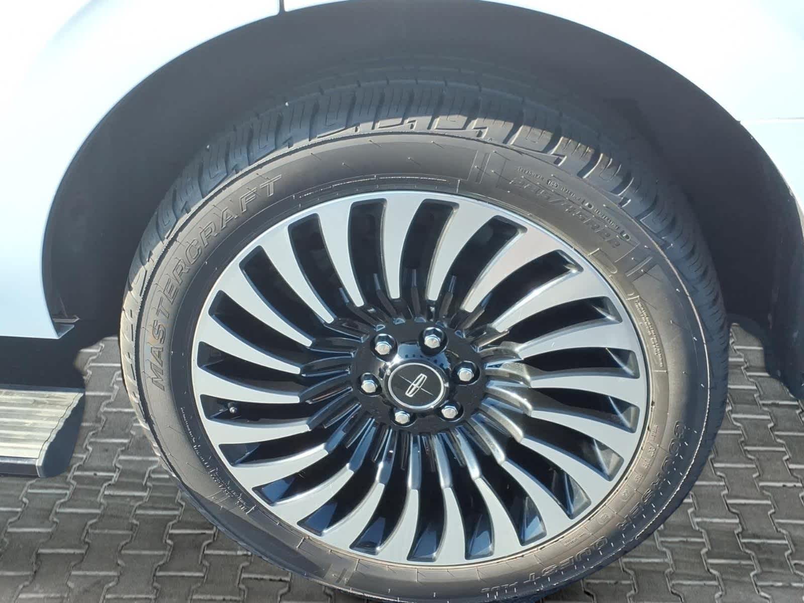 2020 Lincoln Navigator Black Label