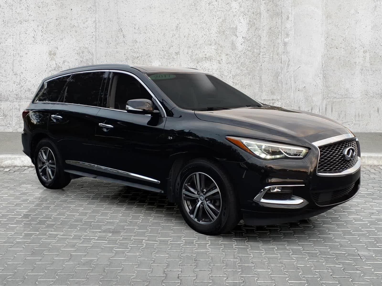 2017 INFINITI QX60 Base