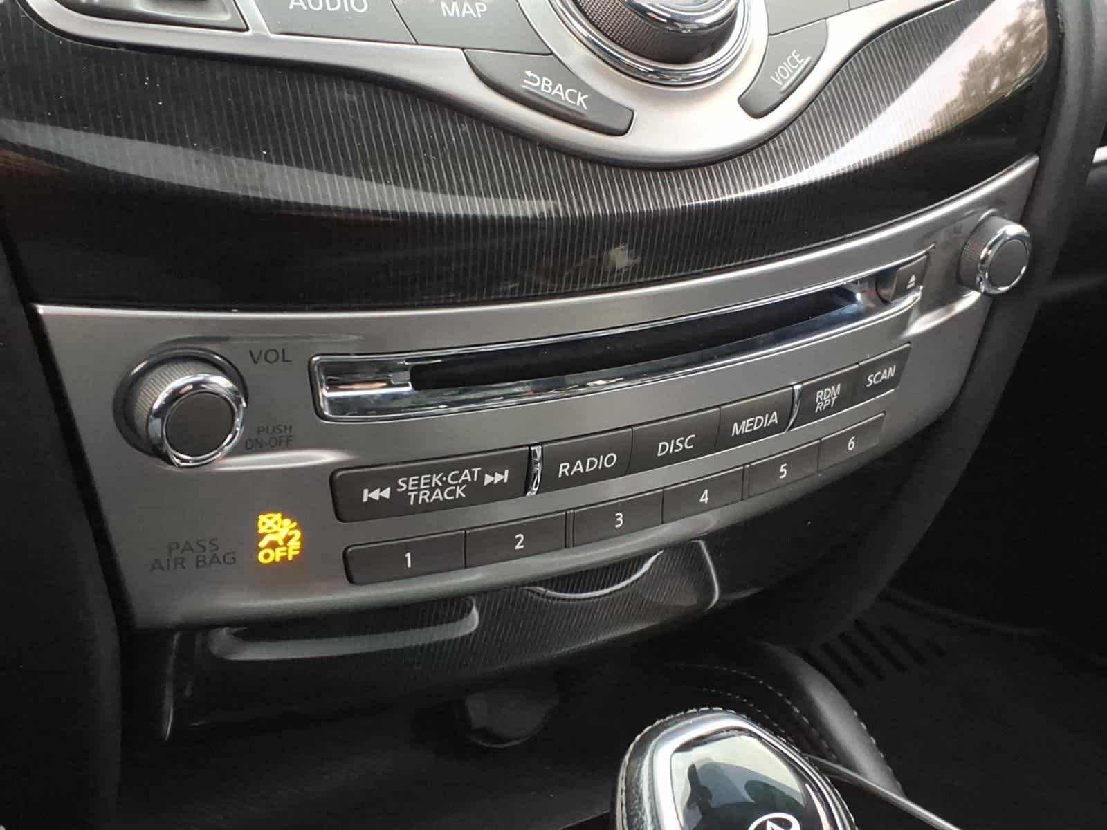 2017 INFINITI QX60 Base