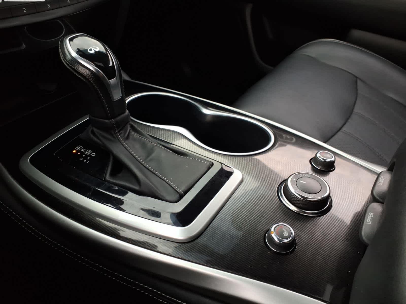 2017 INFINITI QX60 Base