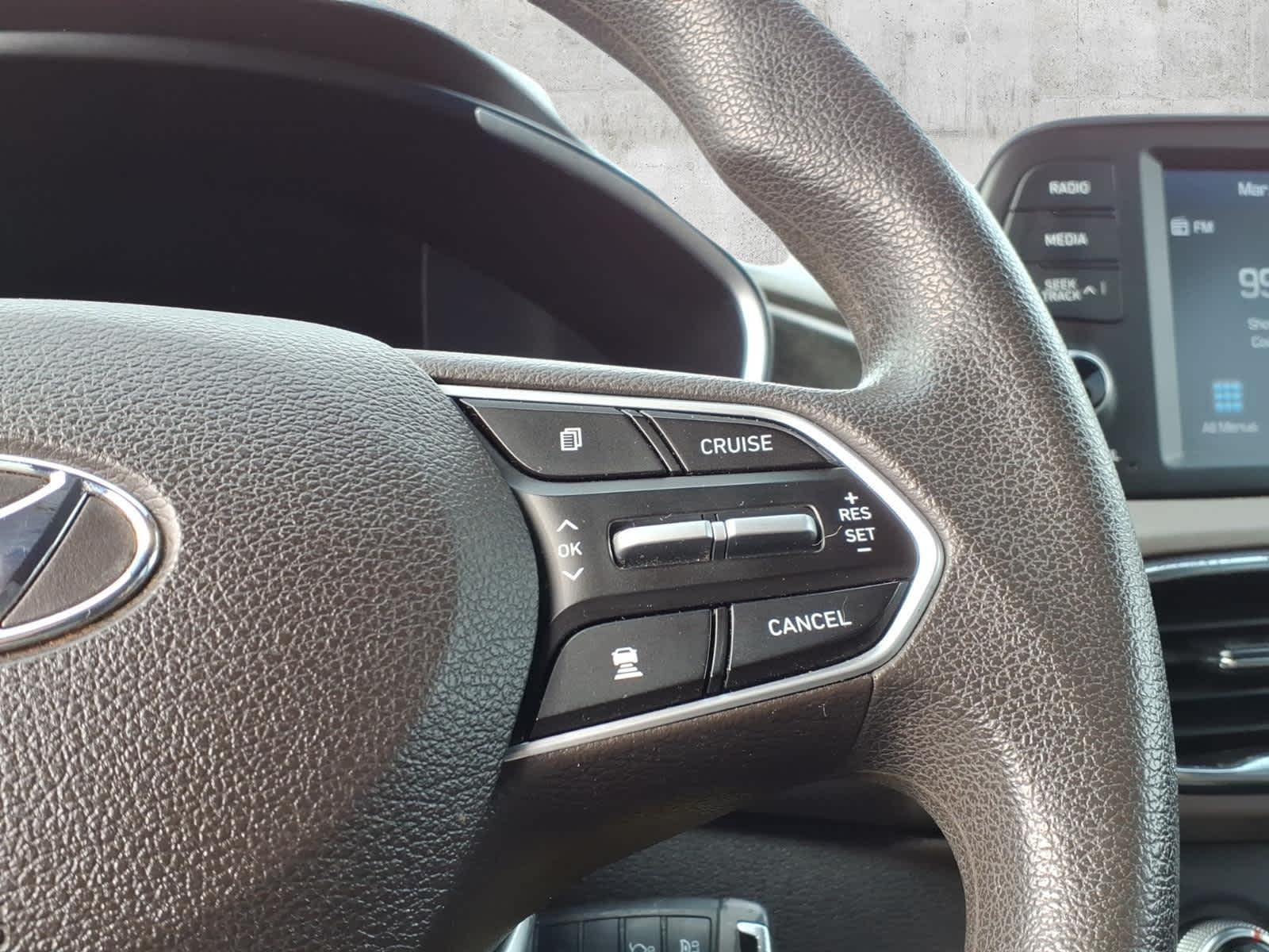 2019 Hyundai Santa Fe SE