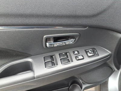 2025 Mitsubishi Outlander Sport ES