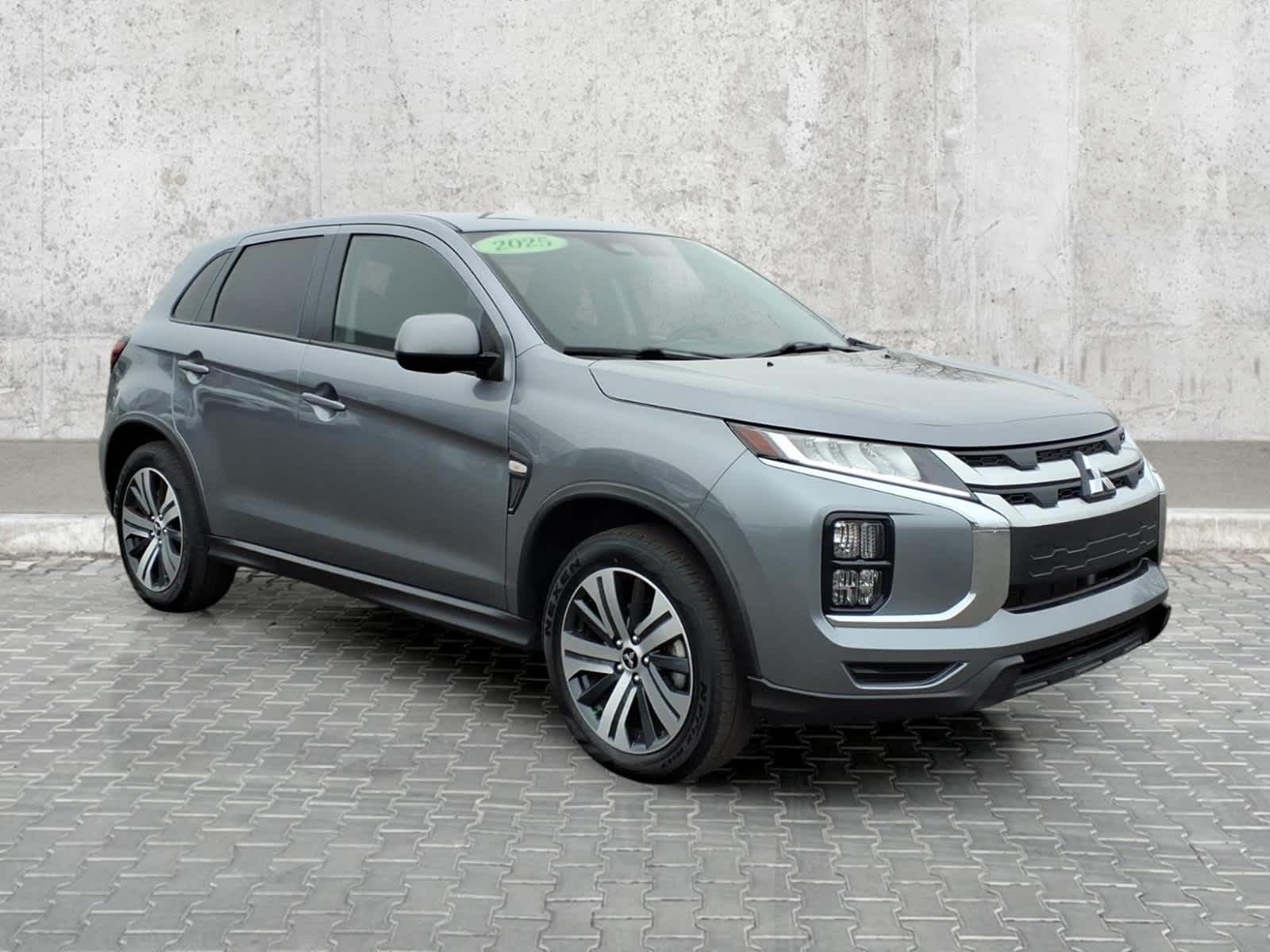 2025 Mitsubishi Outlander Sport ES