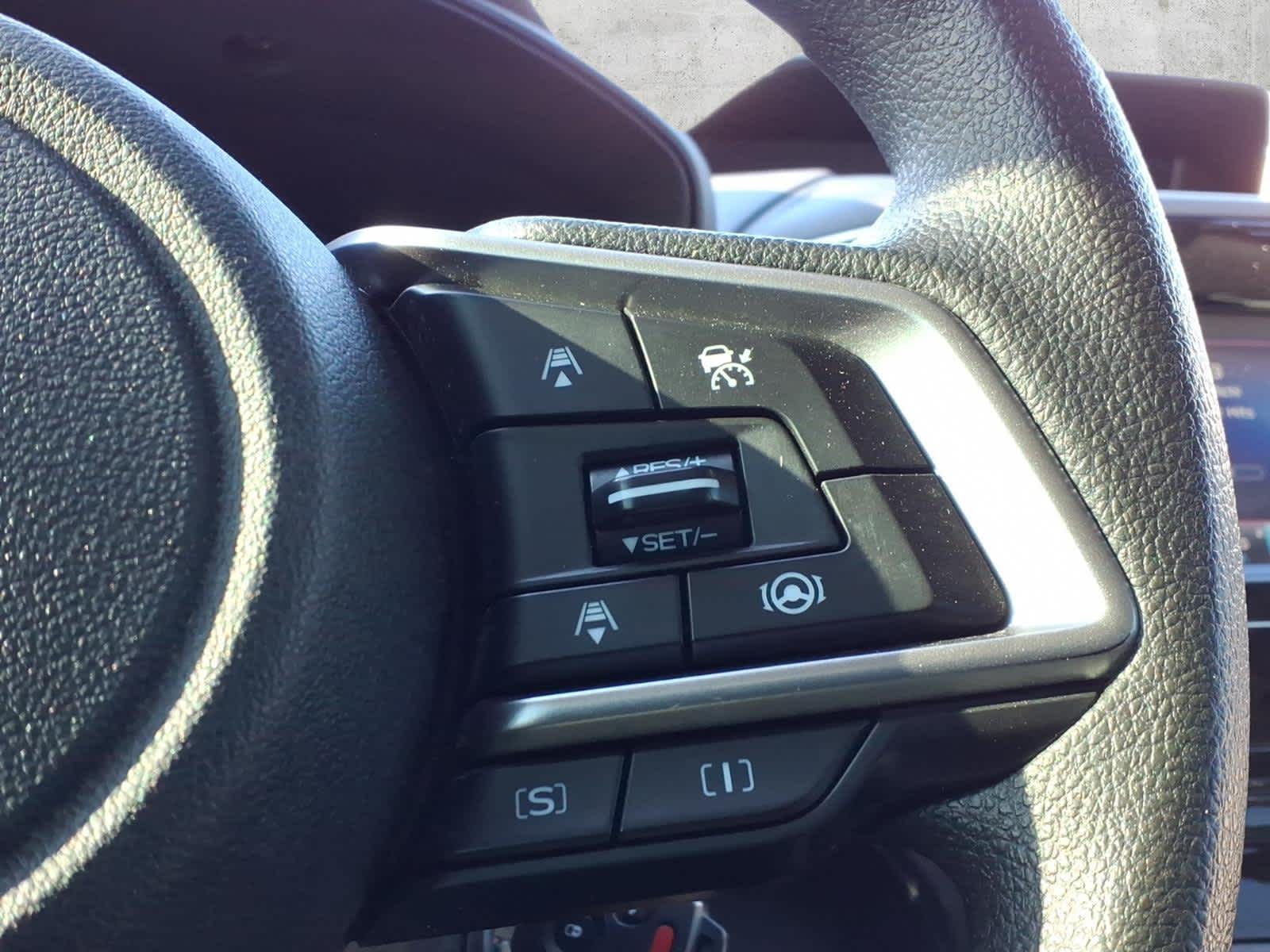 2023 Subaru Forester Base