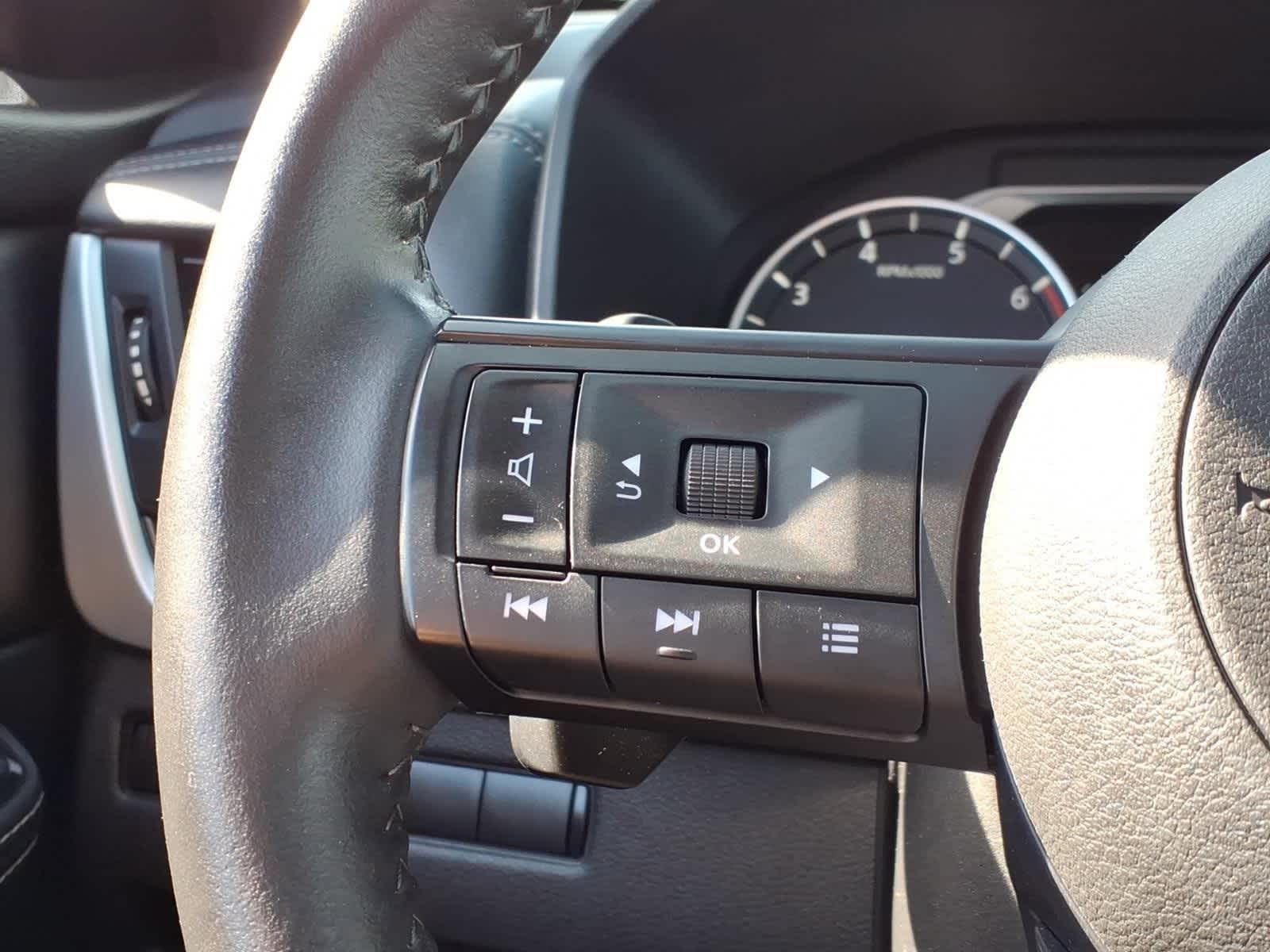 2024 Nissan Rogue SV